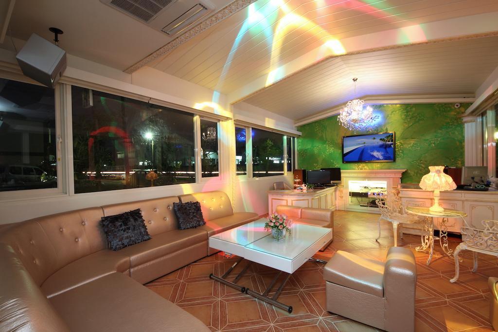 Avica Homestay 五結郷 エクステリア 写真